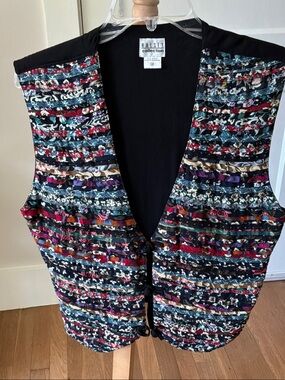 Halsey Collection Women’s Multicolor Patterned Vest